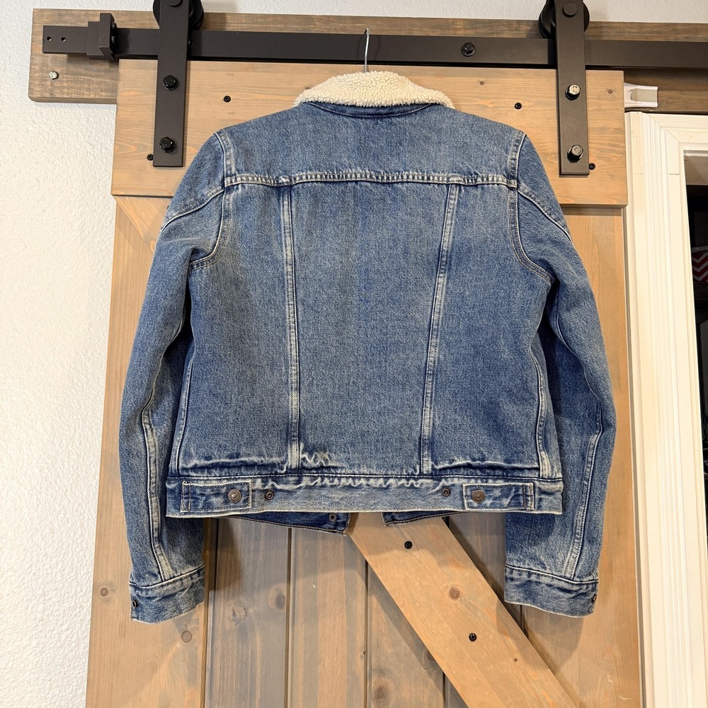 Levis Jacket Womens M Blue Jean SHERPA COLLAR Denim Trucker Button Front Warm - Picture 5 of 16